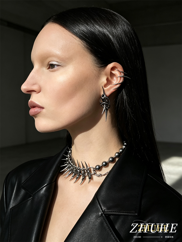Street Fashion Earrings - Pendientes de cuerno de esqueleto de