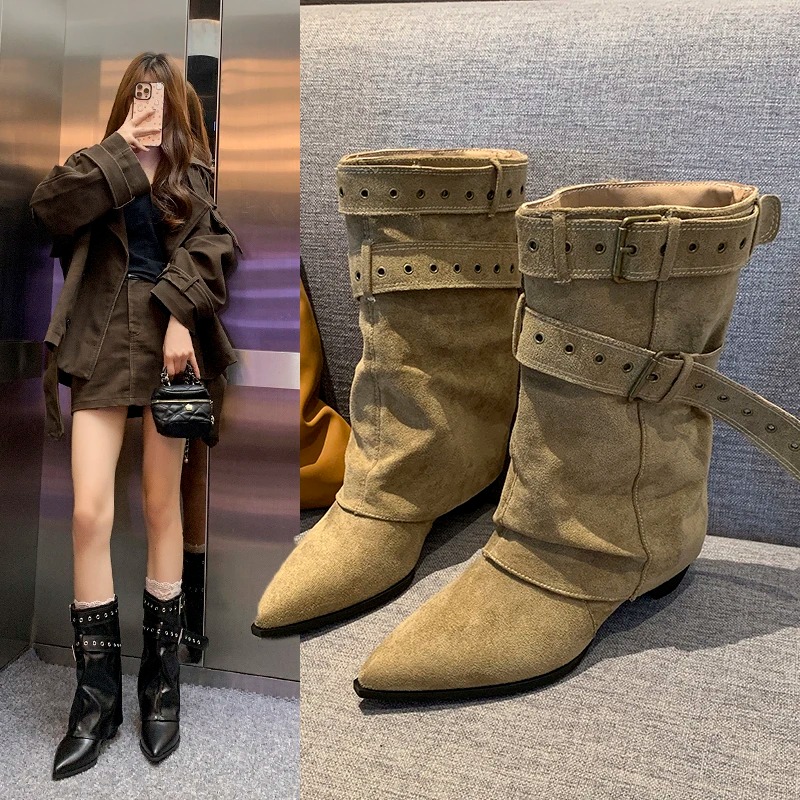 Street Fashion Trend 2025 - 2025 Botas de invierno con punta