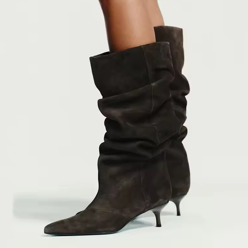 Street Fashion Designer - Liyke, moda de pasarela, botas hasta