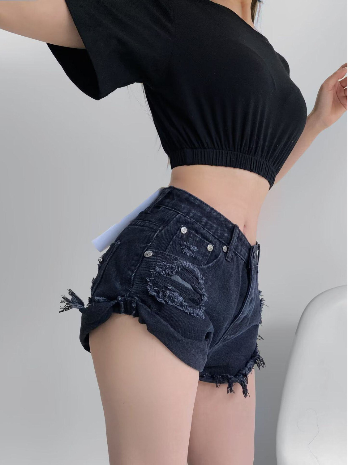 Shorts de mezclilla desgastado - Distressed Jean Rip reseña y precio