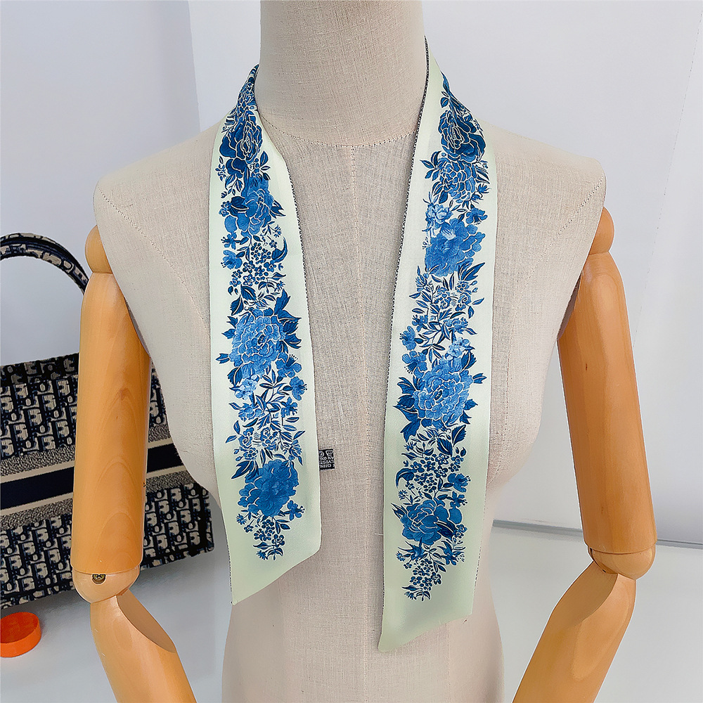 Bufanda pequeña con estampado  - French Street Fashion reseña y precio