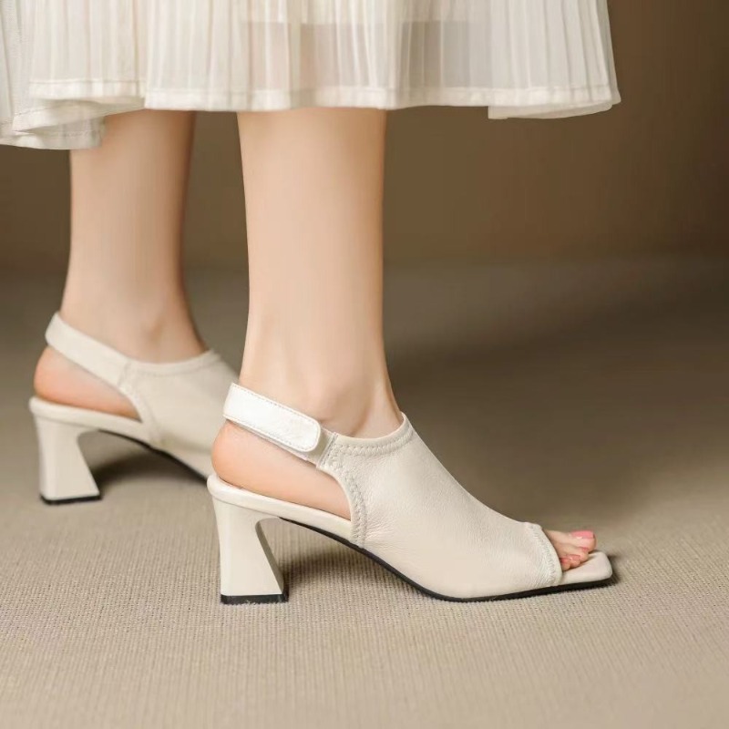 Sandalias Romanas de Tacón Alt - French Street Fashion reseña y precio